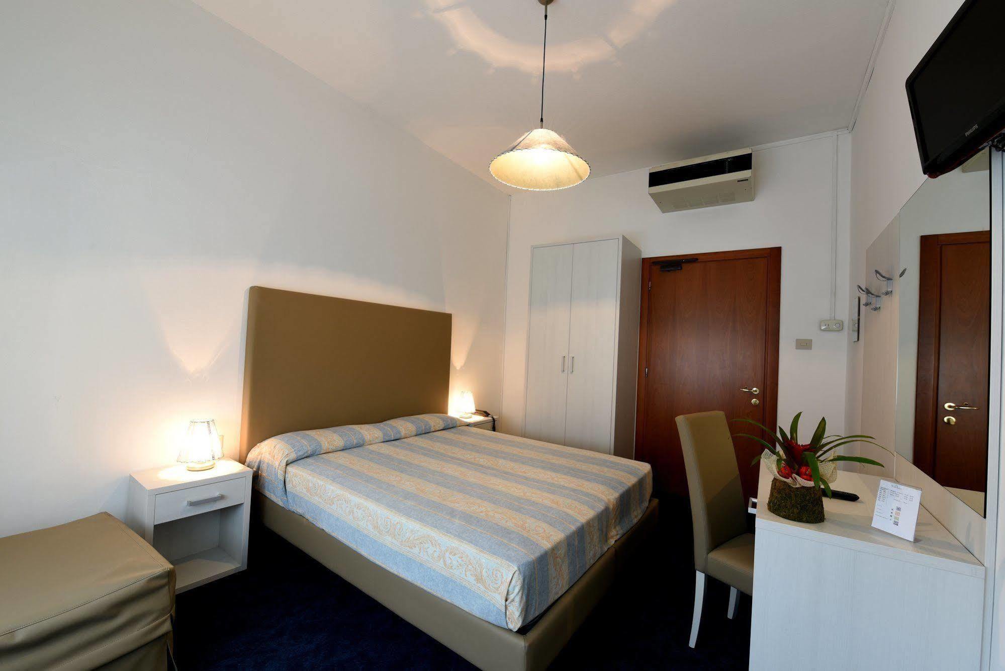 Hotel Savoia Lido di Jesolo Exteriér fotografie