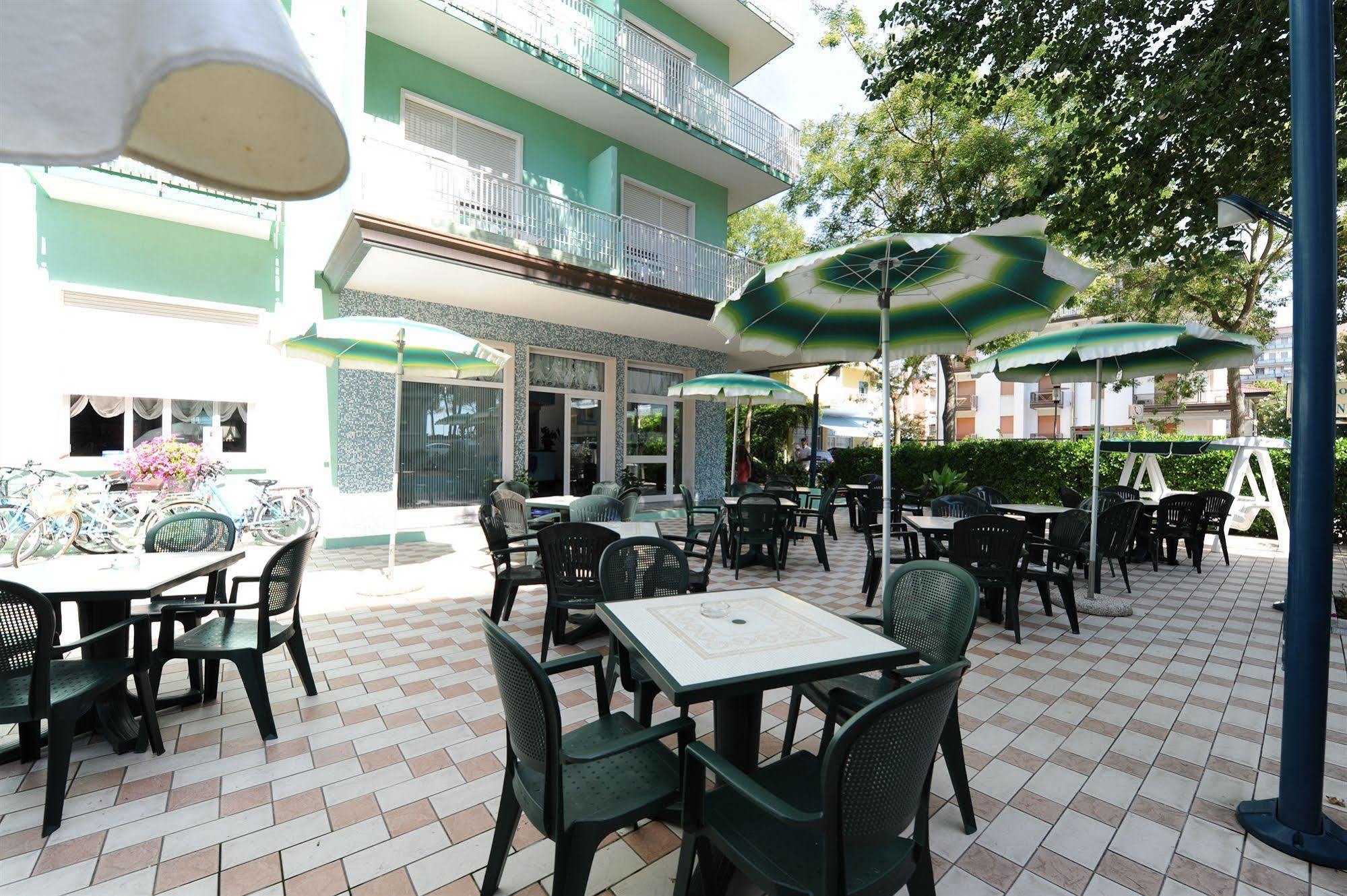 Hotel Savoia Lido di Jesolo Exteriér fotografie